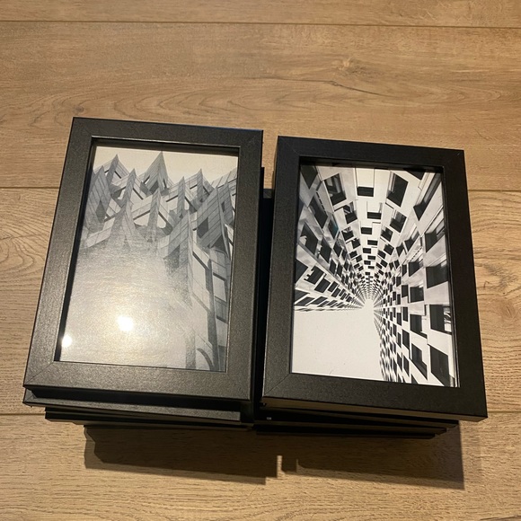 16 Pack 4x6 Picture Frames - Picture 3 of 4